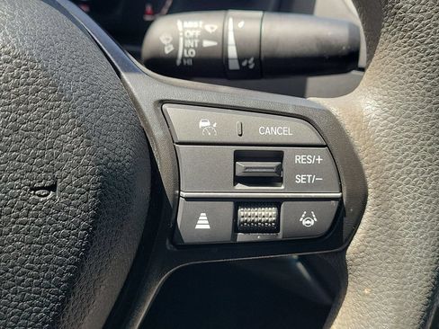 Used 2023 Honda Accord LX image 10