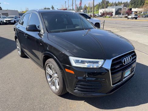 Used 2018 Audi Q3 2.0T Premium Plus w/ Premium Plus Package AWD/4WD image 12