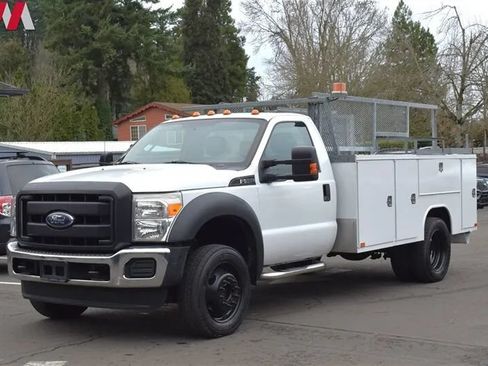 Used 2016 Ford F550 4x4 Regular Cab Super Duty image 8