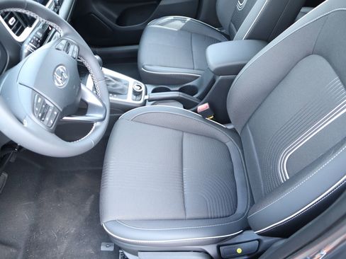 New 2026 Hyundai Venue SEL FWD image 10