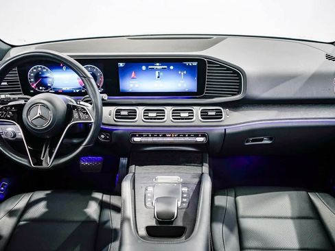 Used 2025 Mercedes-Benz GLE 350 4MATIC image 12