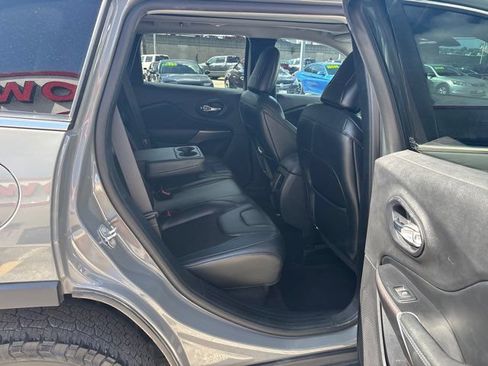 Used 2020 Jeep Cherokee Latitude Plus FWD image 52