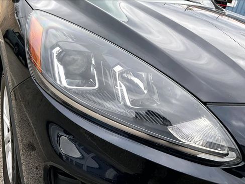 Used 2021 Ford Escape S image 26