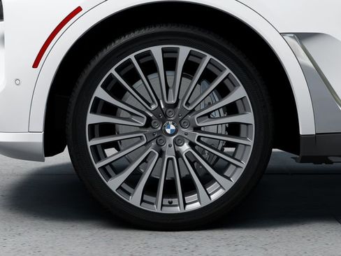 New 2026 BMW X7 xDrive40i w/ Executive Package AWD/4WD image 38