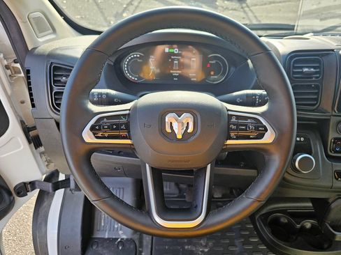 New 2024 RAM ProMaster 3500 w/ Delivery Van Package FWD image 17