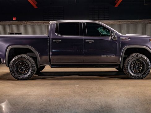 Used 2023 GMC Sierra 1500 Denali w/ Denali Reserve Package image 10