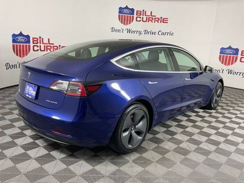 Used 2020 Tesla Model 3 Standard Range image 3