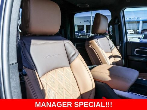 New 2025 RAM 2500 Big Horn AWD/4WD image 27