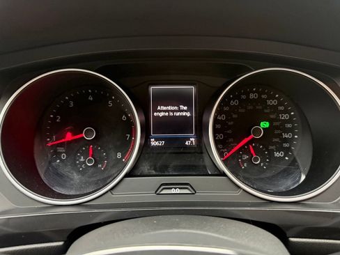 Used 2020 Volkswagen Tiguan S FWD image 19