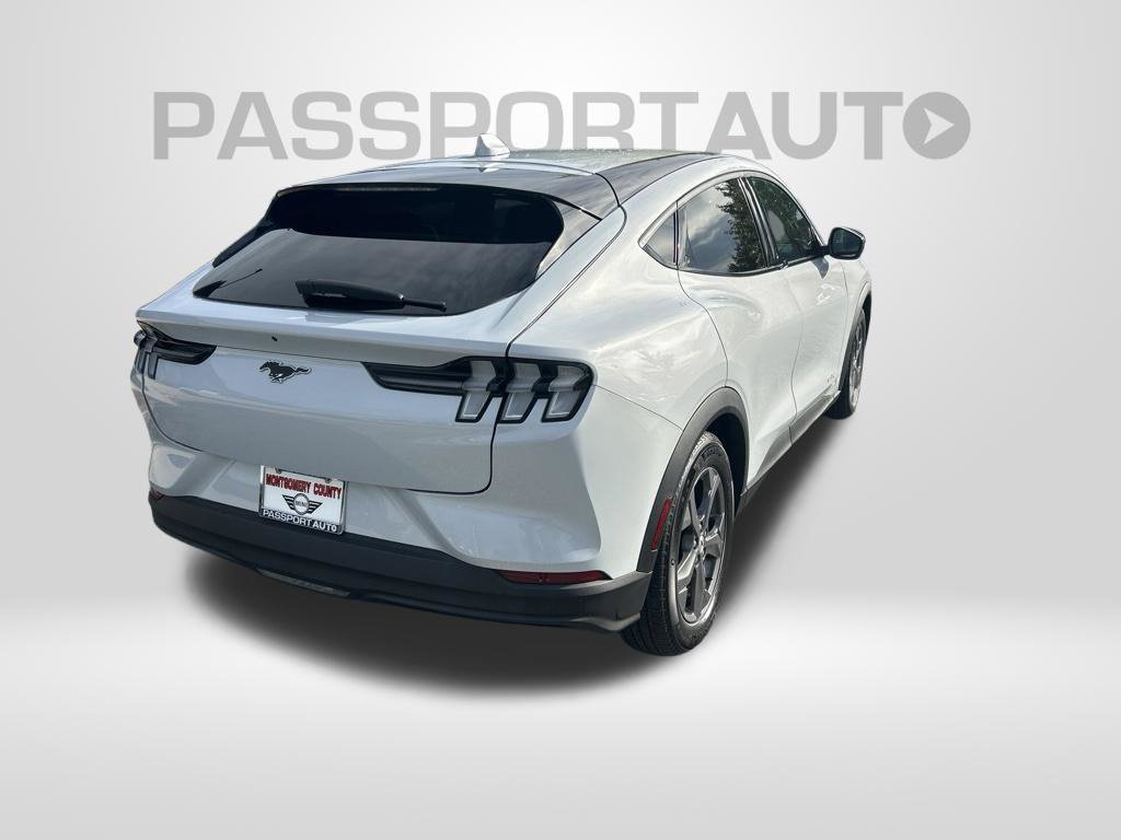 Used 2022 Ford Mustang Mach-E Select AWD/4WD image 6