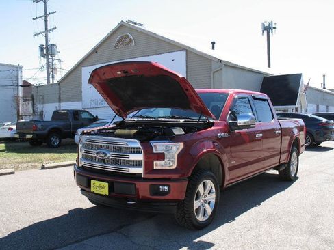 Used 2017 Ford F150 Platinum w/ Equipment Group 701A Luxury image 69