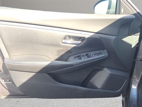 Used 2022 Nissan Sentra SV w/ All-Weather Package FWD image 25