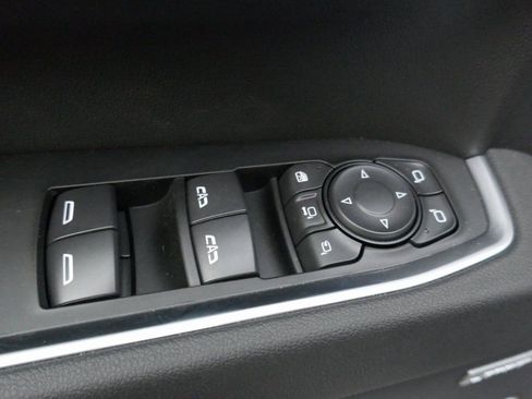 New 2026 GMC Sierra 3500 SLT w/ SLT Premium Package image 16