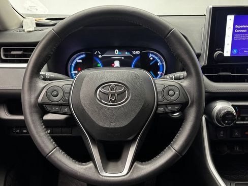 Used 2024 Toyota RAV4 XLE w/ Weather Package AWD/4WD image 27