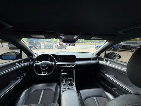 Used 2024 Kia K5 GT-Line image 11