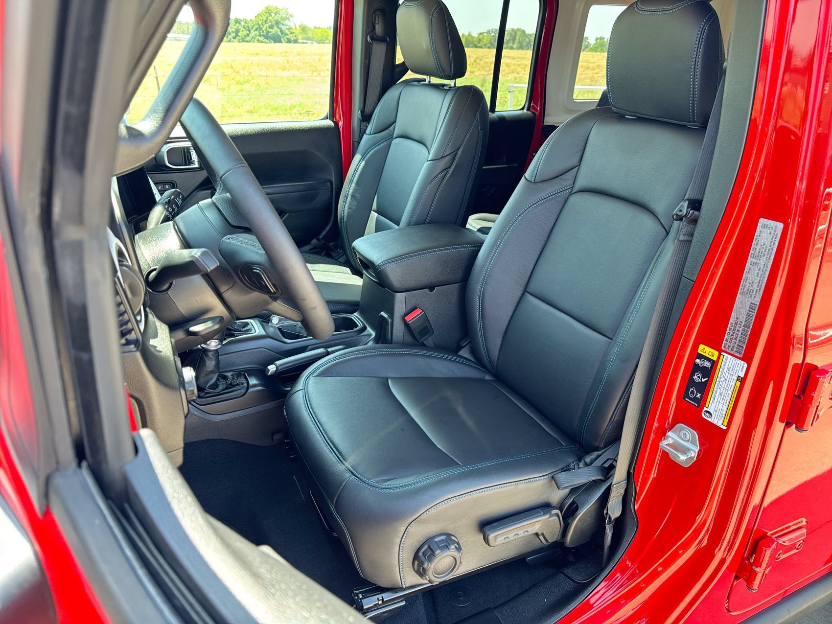 Used 2025 Jeep Wrangler Unlimited Sport S 4xe AWD/4WD image 11