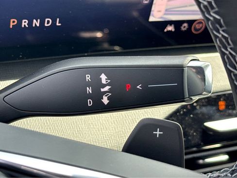 New 2026 Buick Enclave Preferred w/ LPO, Floor Liner Package FWD image 23