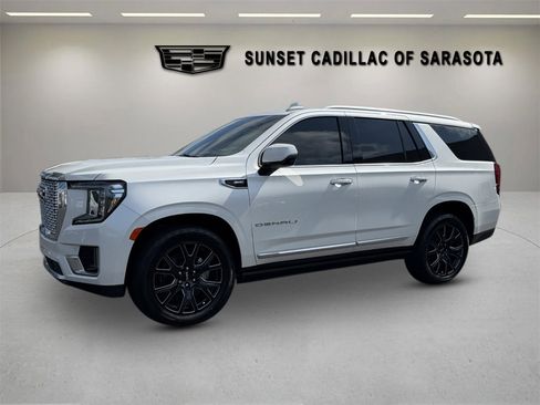 Used 2023 GMC Yukon Denali image 7