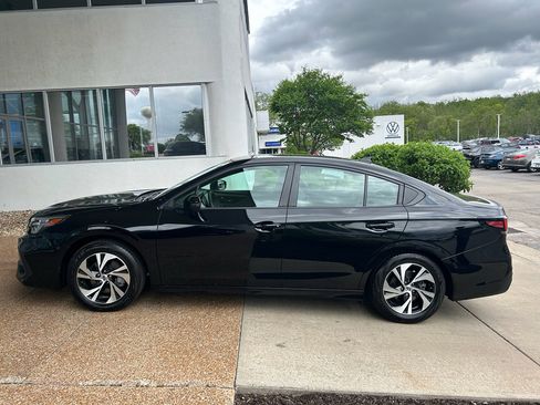Used 2023 Subaru Legacy Premium AWD/4WD image 8