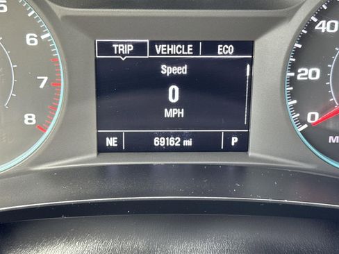 Used 2023 Chevrolet Malibu LT image 16