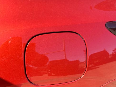 Used 2024 Chevrolet Trax ACTIV w/ Sunroof Package image 13