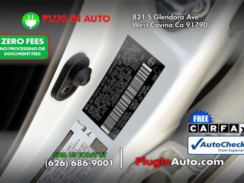 Used 2017 Toyota Prius Prime Advanced FWD image 7
