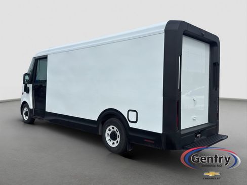 Used 2024 Chevrolet Brightdrop 600 w/ Battery Pack, Max Range AWD/4WD image 4