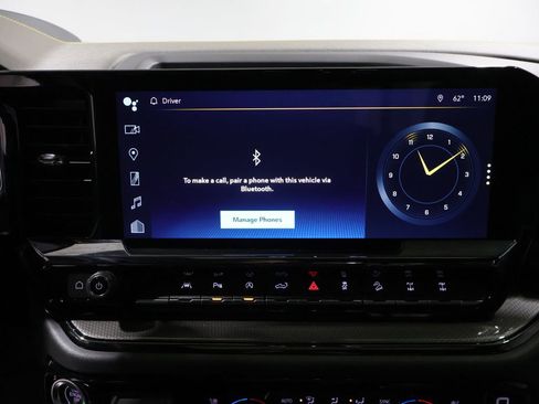 Used 2024 Chevrolet Silverado 1500 ZR2 w/ Technology Package image 25