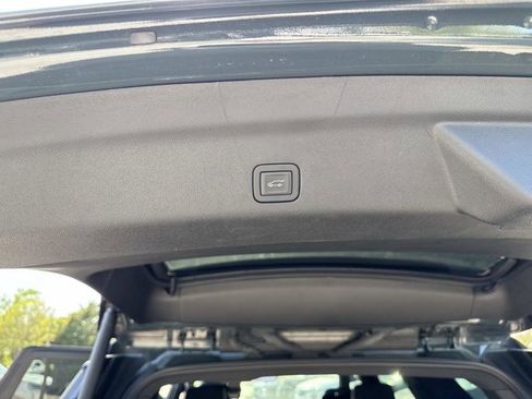 Certified 2025 Cadillac Escalade Sport w/ Touring Package image 15