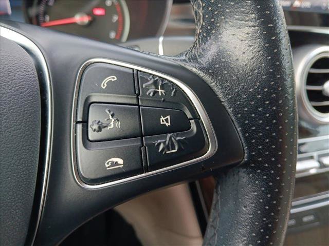 Used 2019 Mercedes-Benz GLC 300 image 25