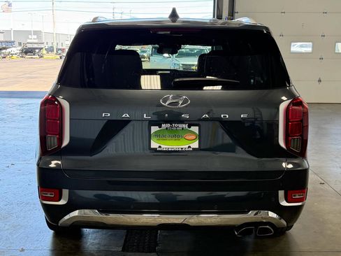 Used 2020 Hyundai Palisade Limited image 3