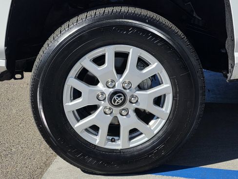 Used 2025 Toyota Tacoma SR5 RWD image 9