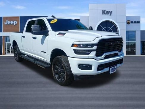 Used 2025 RAM 2500 Big Horn AWD/4WD image 8