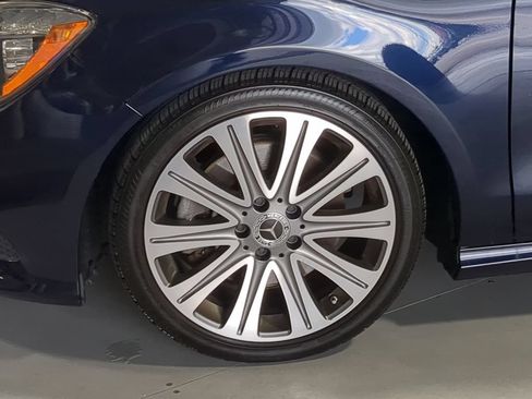 Used 2018 Mercedes-Benz CLA 250 4MATIC image 16