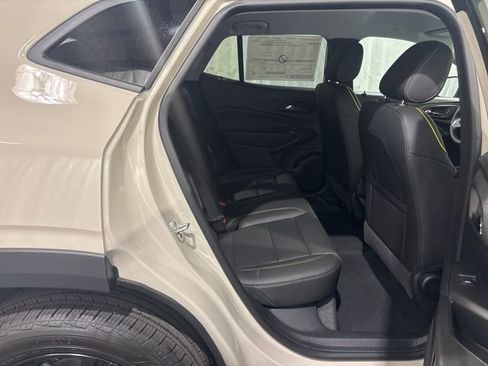 New 2026 Chevrolet Trax ACTIV w/ Driver Confidence Package FWD image 12