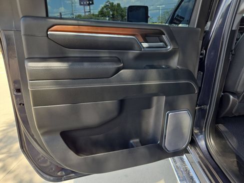 Certified 2024 GMC Sierra 2500 Denali w/ Denali Reserve Package AWD/4WD image 14