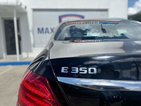 Used 2020 Mercedes-Benz E 350 Sedan w/ Parking Assistance Package image 37