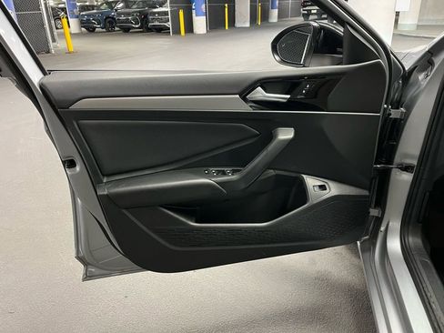 Used 2020 Volkswagen Jetta R-Line w/ R-Line Cold Weather Package image 16