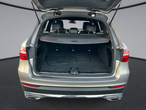 Used 2019 Mercedes-Benz GLC 300 4MATIC image 13