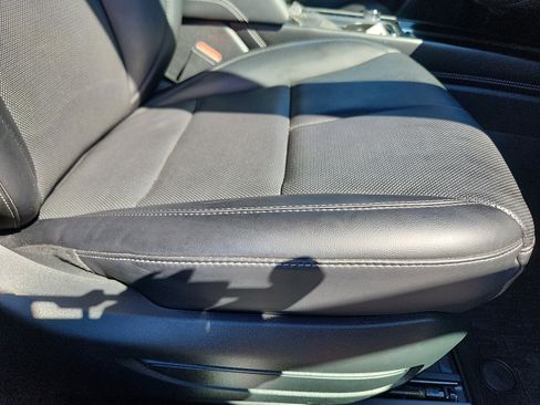 Used 2022 Lincoln Corsair AWD w/ Premium Package image 34