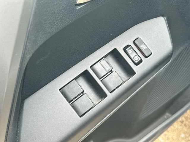 Used 2018 Toyota RAV4 XLE w/ Plus Extra Value Package AWD/4WD image 25