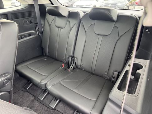 Used 2023 Kia Sorento SX image 15