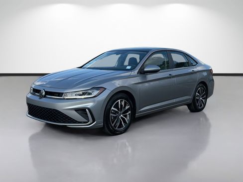 New 2026 Volkswagen Jetta SE image 7