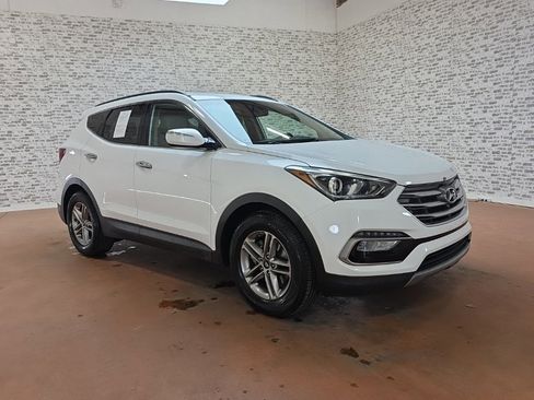 Used 2018 Hyundai Santa Fe Sport image 1