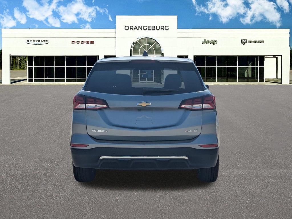 Used 2024 Chevrolet Equinox LT AWD/4WD image 7