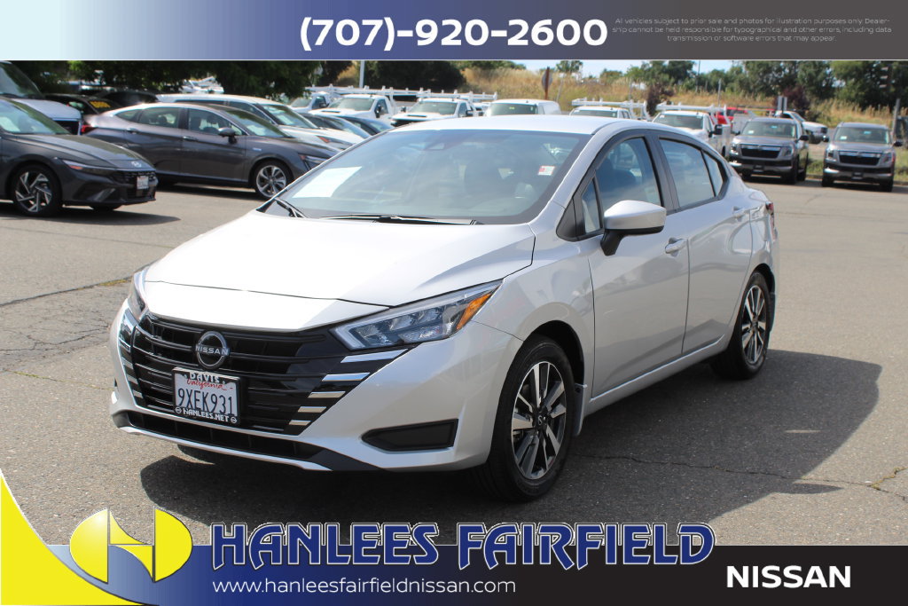 Used 2025 Nissan Versa SV w/ Trunk Package FWD image 3