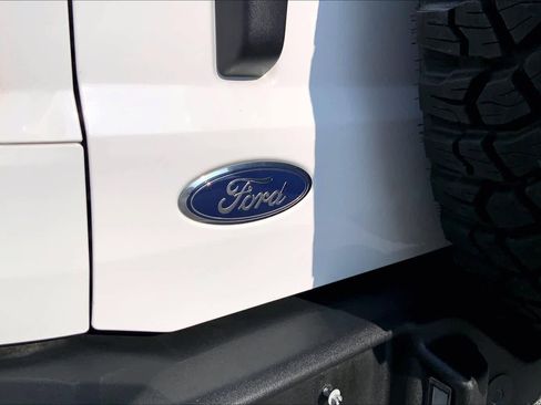 Used 2022 Ford Bronco Wildtrak AWD/4WD image 9