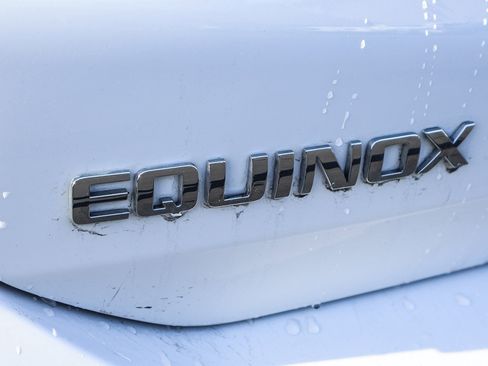 Used 2022 Chevrolet Equinox LS w/ LS Convenience Package image 25