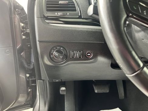 Used 2021 Chrysler 300 S w/ S Model Appearance Package image 18