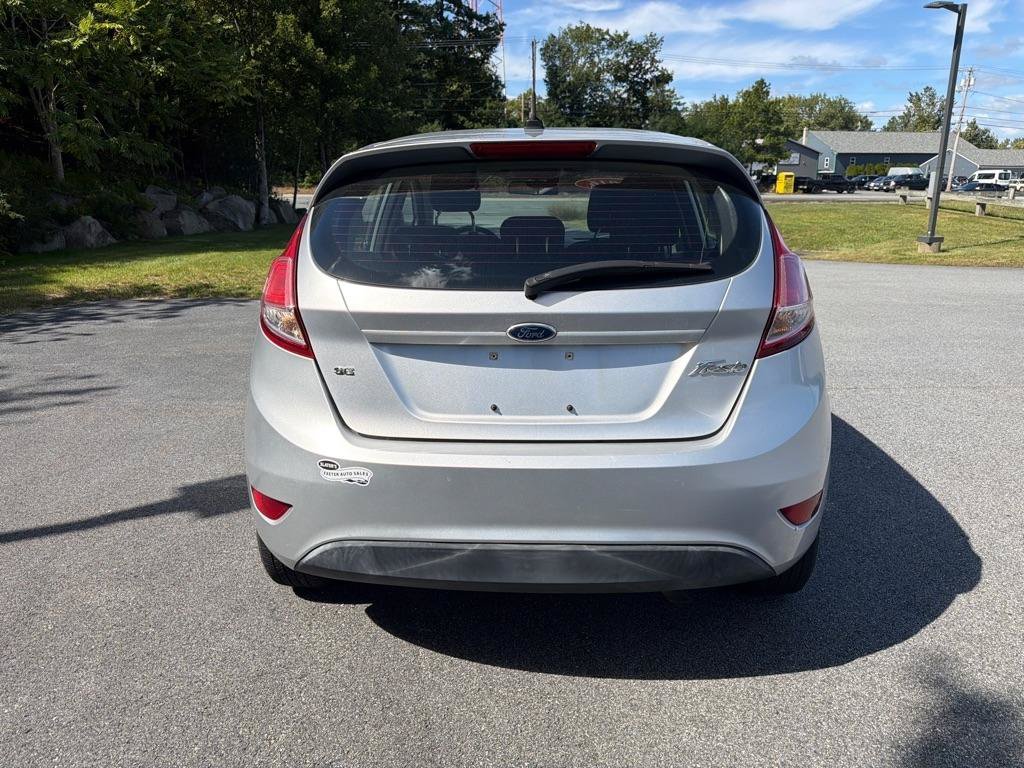Used 2016 Ford Fiesta SE w/ Cold Weather Package FWD image 6